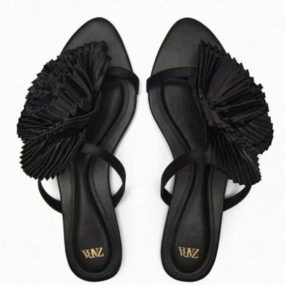 ZARA PLEATED FLAT SANDALS - Picture 4 of 8